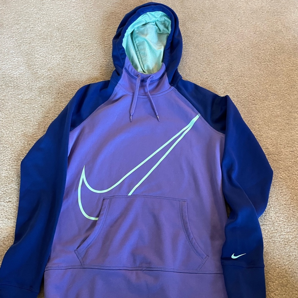 Womens small Nike sweatshirt